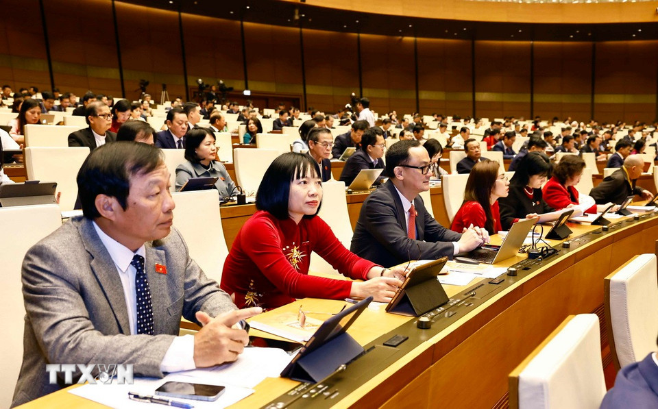 Đoàn đại biểu Quốc hội tỉnh Hải Dương dự kỳ họp bất thường lần thứ 9, Quốc hội khóa XV. (Ảnh: Doãn Tấn/TTXVN)