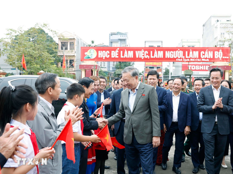 Tổng Bí thư Tô Lâm và các đại biểu. (Ảnh: Thống Nhất/TTXVN)