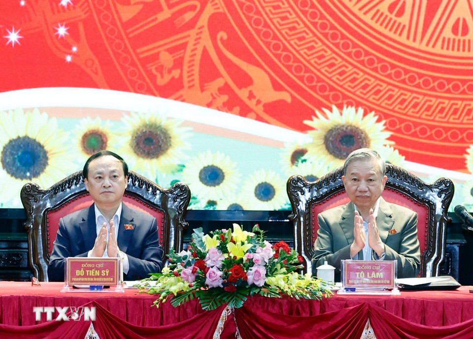 Tổng Bí thư Tô Lâm và các đại biểu. (Ảnh: Thống Nhất/TTXVN)