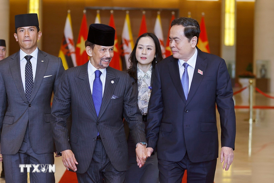 Chủ tịch Quốc hội Trần Thanh Mẫn hội kiến Quốc vương Brunei Darussalam Haji Hassanal Bolkiah. (Ảnh: Doãn Tấn/TTXVN)