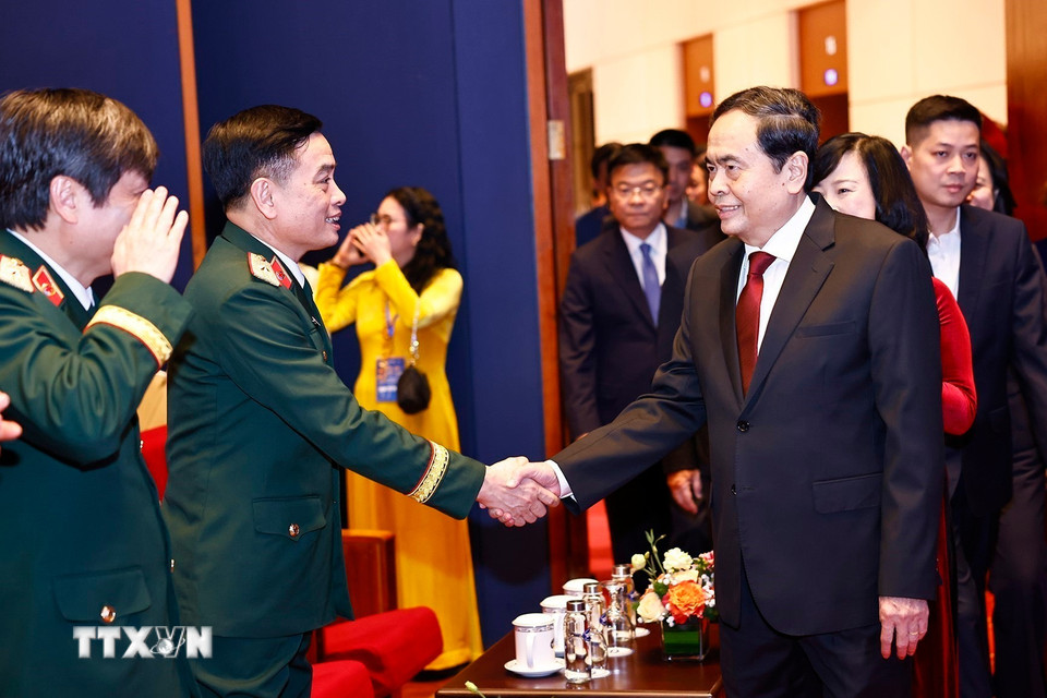 Chủ tịch Quốc hội Trần Thanh Mẫn với đại biểu dự Lễ Kỷ niệm.(Ảnh: Doãn Tấn/TTXVN)