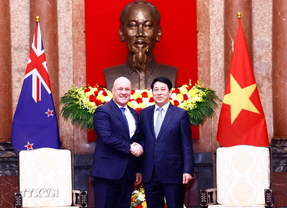 Chủ tịch nước Lương Cường tiếp Thủ tướng New Zealand Christopher Luxon. (Ảnh: Lâm Khánh/TTXVN)