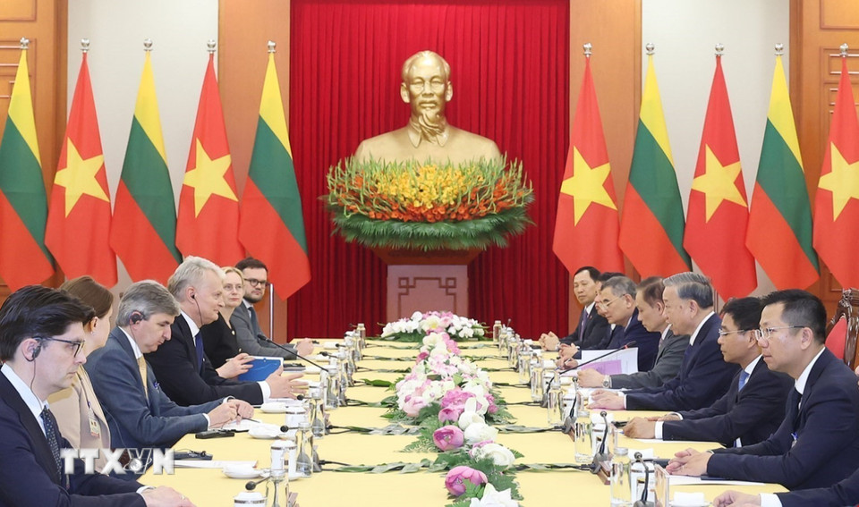 Tổng Bí thư Tô Lâm hội kiến Tổng thống Cộng hòa Litva Gitanas Nauseda. (Ảnh: Thống Nhất/TTXVN)