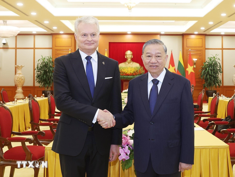 Tổng Bí thư Tô Lâm hội kiến Tổng thống Cộng hòa Litva Gitanas Nauseda. (Ảnh: Thống Nhất/TTXVN)