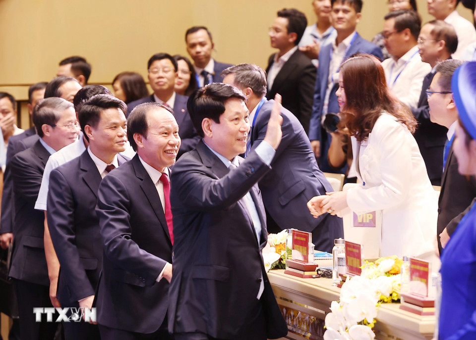 Chủ tịch nước Lương Cường đến dự hội nghị. (Ảnh: Lâm Khánh/TTXVN)