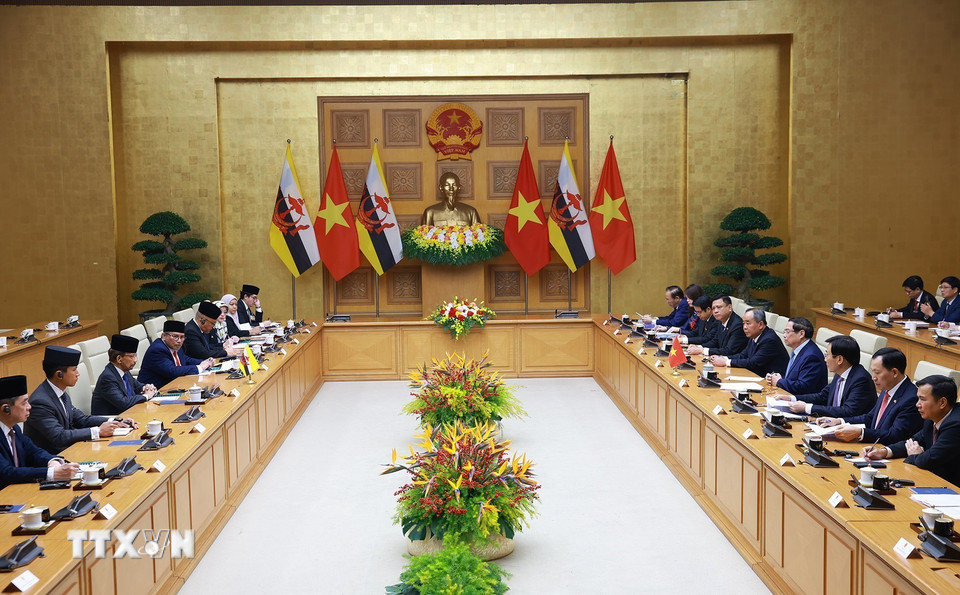 Thủ tướng Phạm Minh Chính hội kiến Quốc vương Brunei Darussalam Haji Hassanal Bolkiah. (Ảnh: Dương Giang/TTXVN)