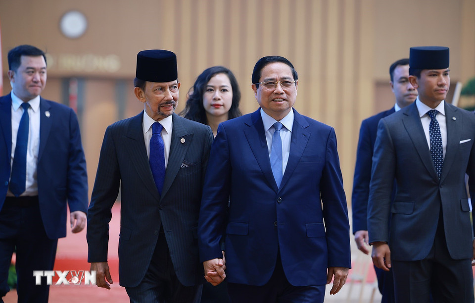 Thủ tướng Phạm Minh Chính hội kiến Quốc vương Brunei Darussalam Haji Hassanal Bolkiah. (Ảnh: Dương Giang/TTXVN)