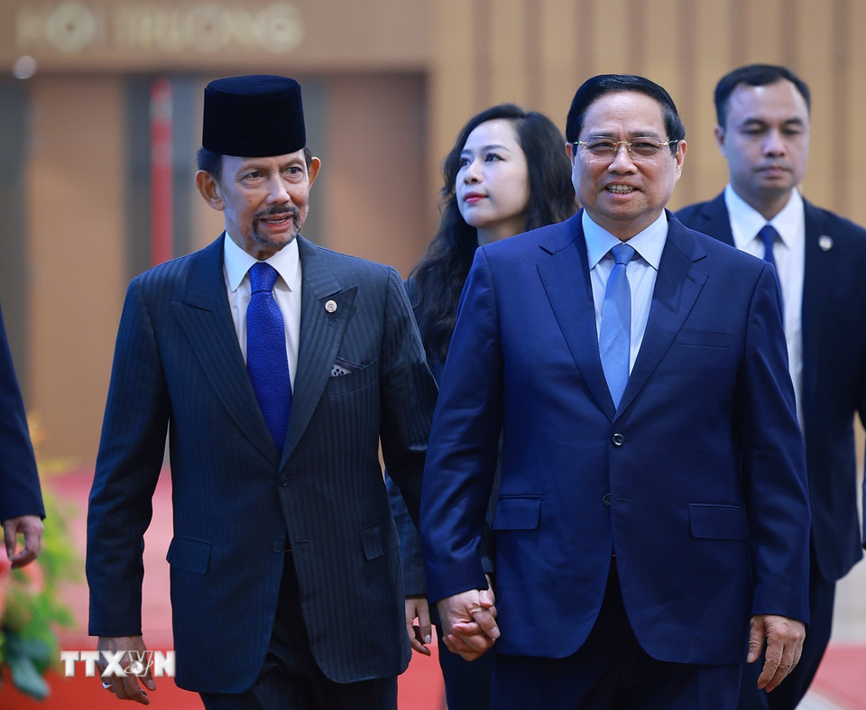Thủ tướng Phạm Minh Chính hội kiến Quốc vương Brunei Darussalam Haji Hassanal Bolkiah. (Ảnh: Dương Giang/TTXVN)