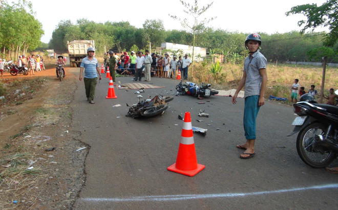 Thanh niên chạy ẩu, đâm vào xe chở hai mẹ con làm 2 người chết ảnh 1