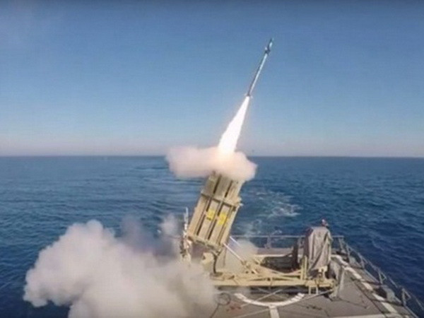 Hệ thống tên lửa Vòm Sắt Israel bắn hạ tên lửa phóng từ Syria ảnh 1