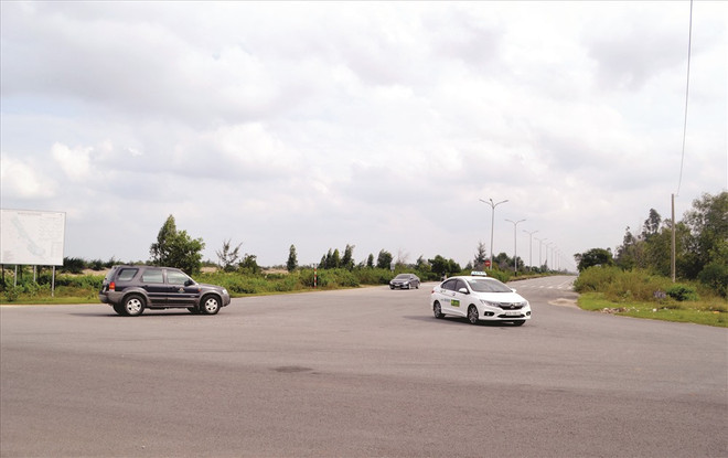 Đẩy nhanh tiến độ đường trục chính đi cảng Kỳ Hà và sân bay Chu Lai ảnh 1