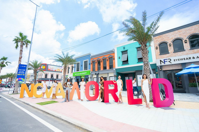 Các hoa hậu khám phá đại lộ shophouse NovaWorld Ho Tram ảnh 1