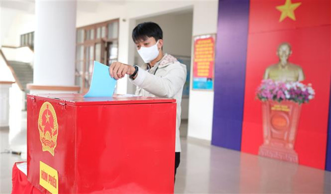 Nhiều địa phương đã kết thúc bầu cử và bắt đầu công tác kiểm phiếu ảnh 2