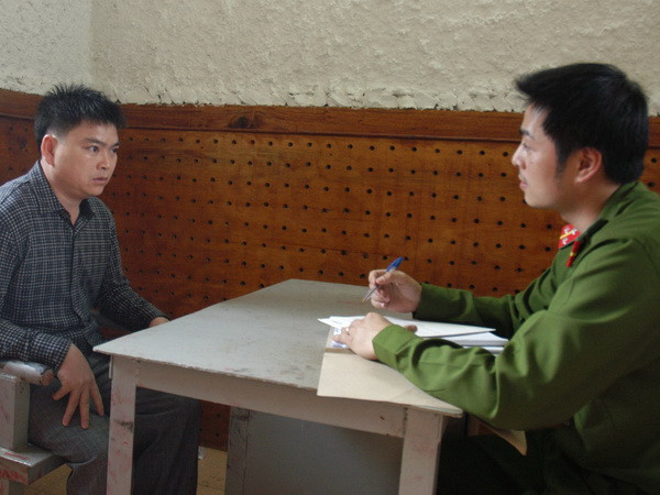 Bắt giám đốc và cán bộ giám sát thi công cầu treo Chu Va 6 ảnh 2