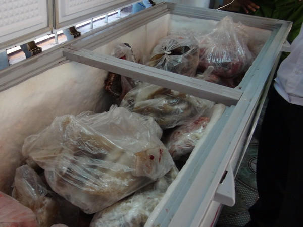 Lạng Sơn: Phát hiện hơn 4 tấn thịt thủ lợn bốc mùi hôi thối ảnh 1