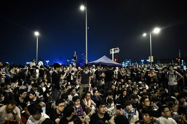 Hãng AFP: Sinh viên Hong Kong đồng ý đàm phán với chính quyền ảnh 1
