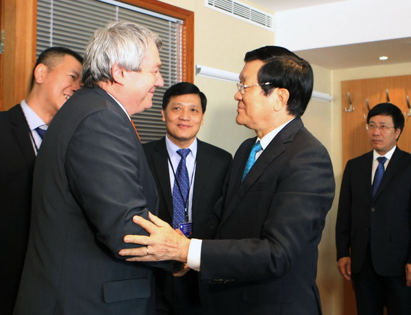 Chủ tịch nước Trương Tấn Sang tiếp Chủ tịch Đảng Cộng sản Séc ảnh 1