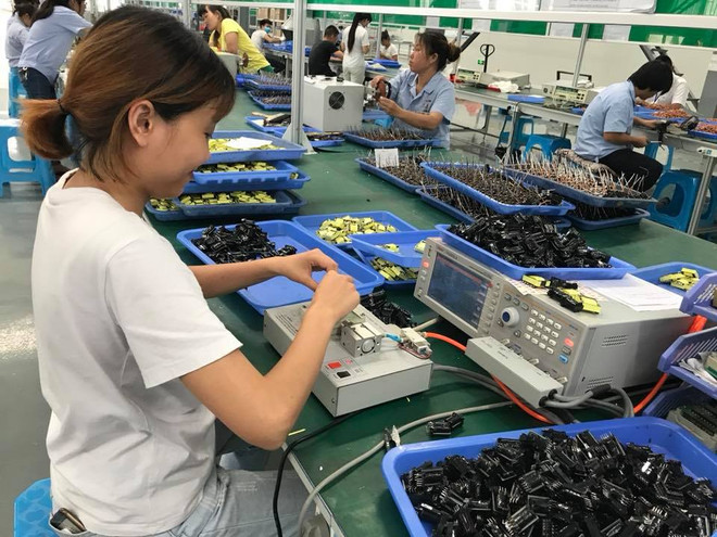 Lào Cai thực hiện hiệu quả chính sách việc làm cho đồng bào thiểu số ảnh 1