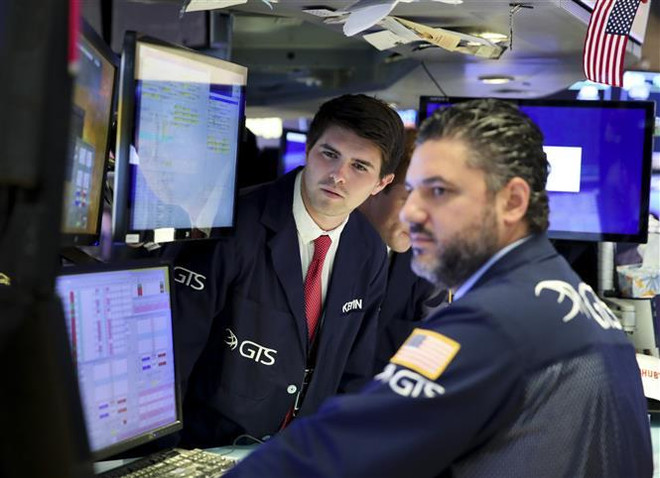 Thông báo áp thuế mới của Tổng thống Mỹ khiến Phố Wall chao đảo ảnh 1