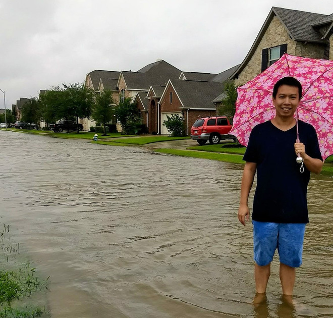 Tường trình của người Việt từ trong tâm siêu bão Harvey ảnh 1