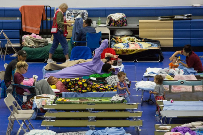 Tường trình của người Việt từ trong tâm siêu bão Harvey ảnh 3