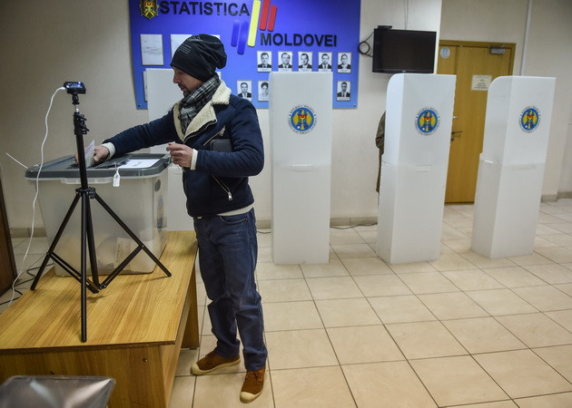 Gần 3,3 triệu cử tri Moldova đi bỏ phiếu trong cuộc tổng tuyển cử ảnh 1