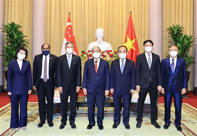 Chủ tịch nước Nguyễn Xuân Phúc tiếp Ngoại trưởng Singapore ảnh 2