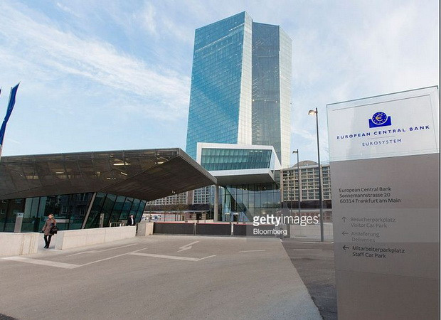 ECB giảm dần chương trình thu mua trái phiếu hỗ trợ Eurozone ảnh 1