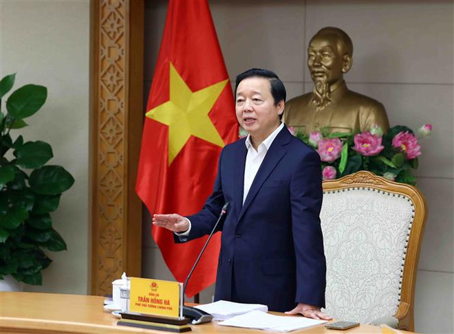 Phó Thủ tướng Trần Hồng Hà phát biểu chỉ đạo. (Ảnh: Phạm Kiên/TTXVN) Phát triển kết cấu hạ tầng đồng bộ, tích hợp hiện đại, đi trước 1 bước ảnh 1