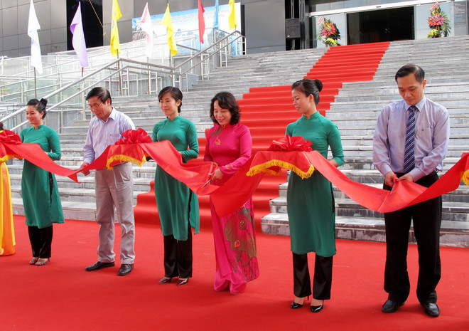 Triển lãm ảnh 20 năm Vịnh Hạ Long là Di sản thiên nhiên thế giới ảnh 1