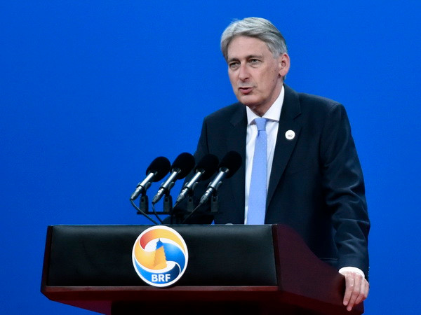 Các bộ trưởng Anh ủng hộ giai đoạn chuyển tiếp trước Brexit ảnh 1