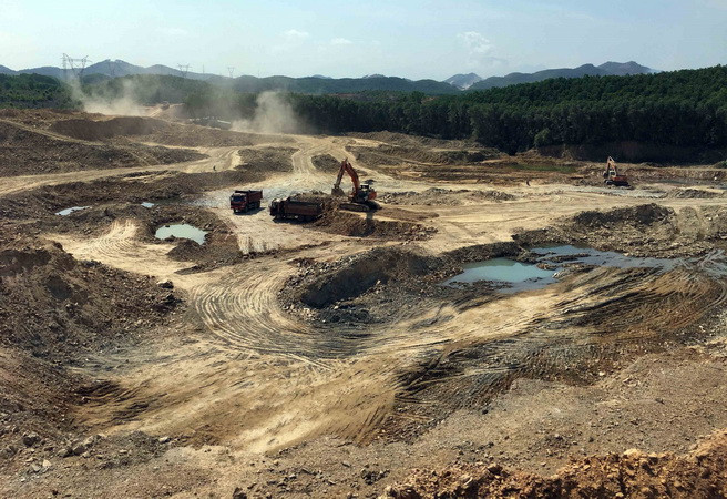 Xác minh sai phạm tại mỏ đất khai thác ngoài phạm vi, độ sâu cho phép ảnh 1