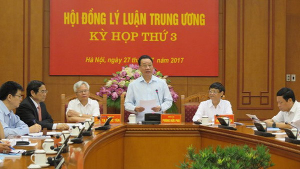 Kỳ họp thứ ba Hội đồng Lý luận Trung ương nhiệm kỳ 2016-2021 ảnh 1