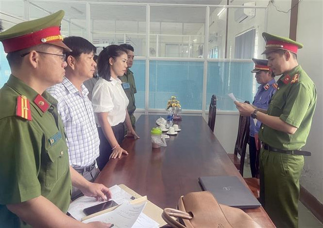 Bắt tạm giam chủ mưu nhận hối lộ tại Trung tâm Đăng kiểm 78-02D ảnh 1