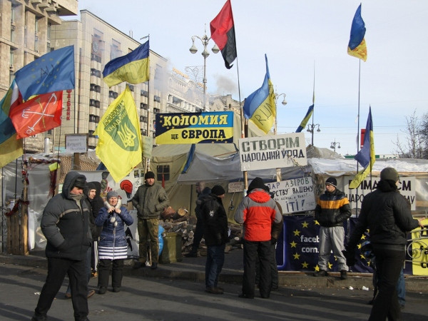 Nga vẫn giảm giá khí đốt dù phe đối lập Ukraine lên nắm quyền ảnh 1