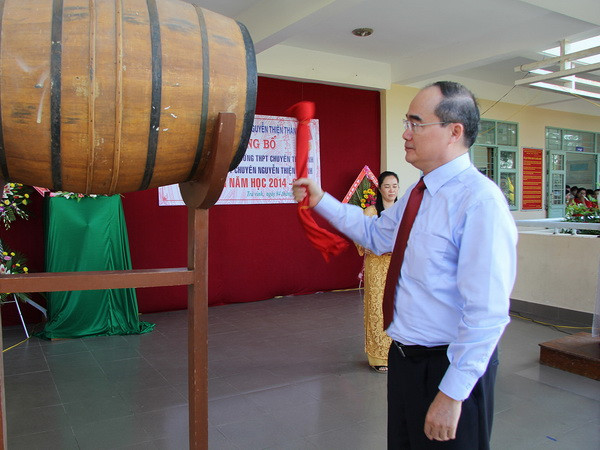 Lãnh đạo Đảng, Nhà nước dự khai giảng năm học mới 2014-2015 ảnh 1