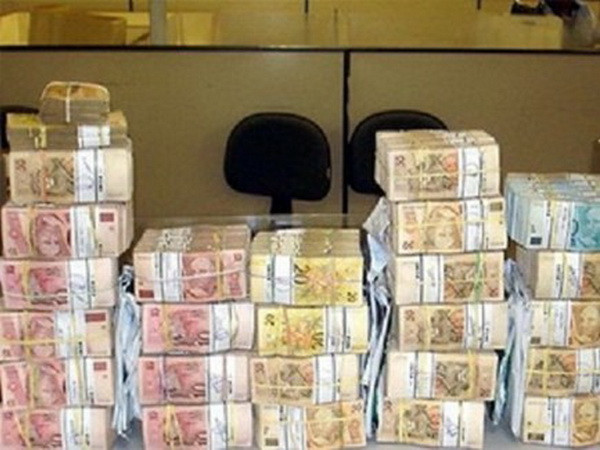 Giới phân tích hạ dự đoán tốc độ tăng trưởng kinh tế Brazil ảnh 1