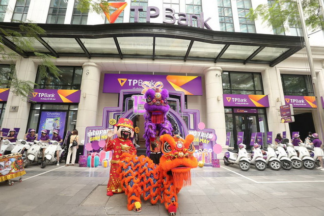 Mừng sinh nhật 15 tuổi, TPBank gửi triệu quà may tri ân khách hàng ảnh 1