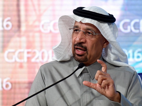 Bộ trưởng Năng lượng Saudi Arabia Khaled al-Faleh. (Ảnh: AFP/TTXVN) Saudi Arabia kêu gọi các nước OPEC đồng thuận cắt giảm sản lượng ảnh 1