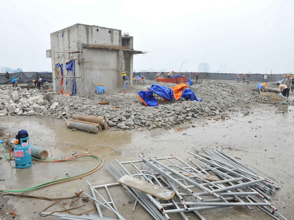 Xử lý vi phạm trật tự xây dựng: Trống đánh xuôi, kèn thổi ngược ảnh 1