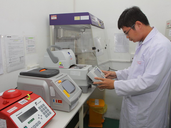 Thu thập 1.600 mẫu tại các bệnh viện để giám sát dịch do virus Zika ảnh 1