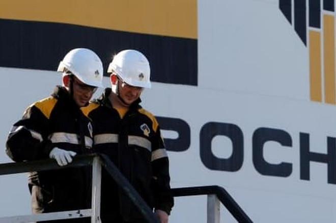 Lượng dầu của Nga vẫn dưới mức cam kết giảm theo thỏa thuận với OPEC ảnh 1