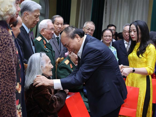 Thủ tướng dự Ngày hội Đại đoàn kết toàn dân tộc phường Điện Biên ảnh 2