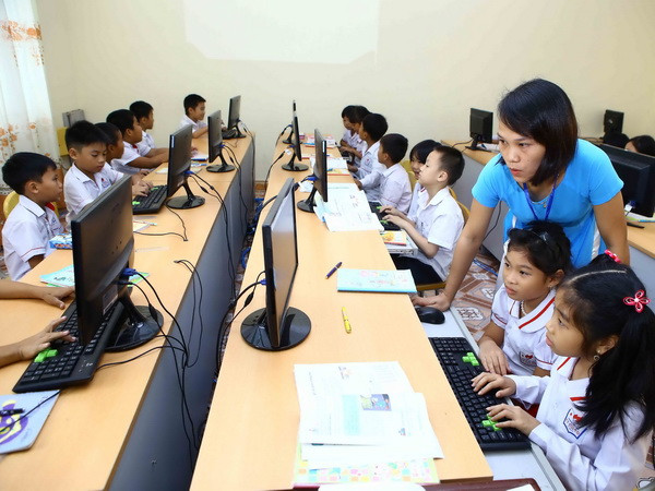 Đổi mới đào tạo giáo viên đáp ứng mục tiêu đạt chuẩn quốc tế ảnh 1