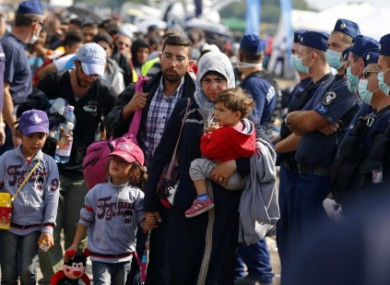 Đức sẽ kéo dài kiểm soát biên giới vô thời hạn trong năm 2016 ảnh 1