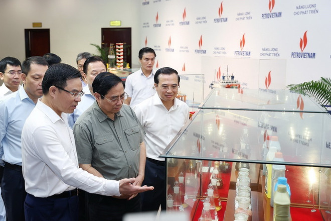 Petrovietnam không để thiếu năng lượng cho xây dựng, bảo vệ Tổ quốc ảnh 2
