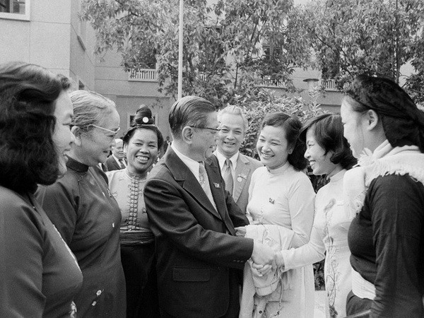 Quê hương Hưng Yên tưởng nhớ cố Tổng bí thư Nguyễn Văn Linh ảnh 1