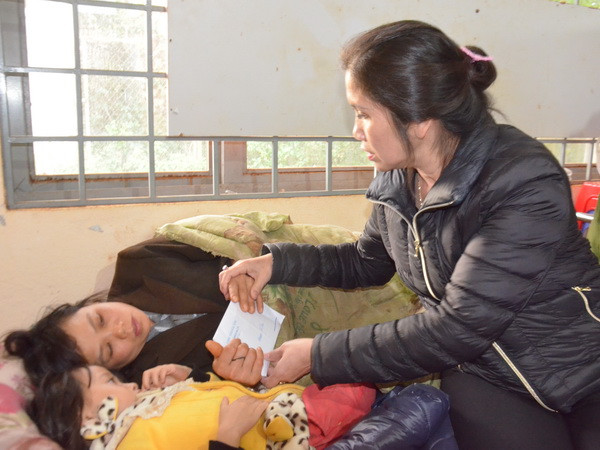 Đã tìm thấy thi thể 3 nạn nhân vụ lật thuyền trên hồ thủy điện ảnh 1