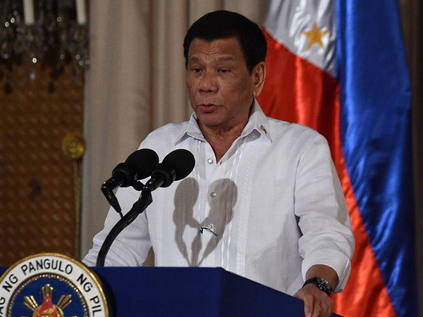 Tổng thống Philippines không được lợi khi 'xa Mỹ gần Trung Quốc' ảnh 1