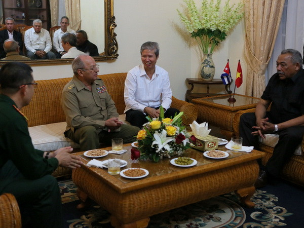 Bộ trưởng Quốc phòng Cuba ca ngợi đổi mới của Việt Nam ảnh 1